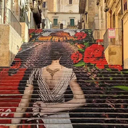 Paola * Noto